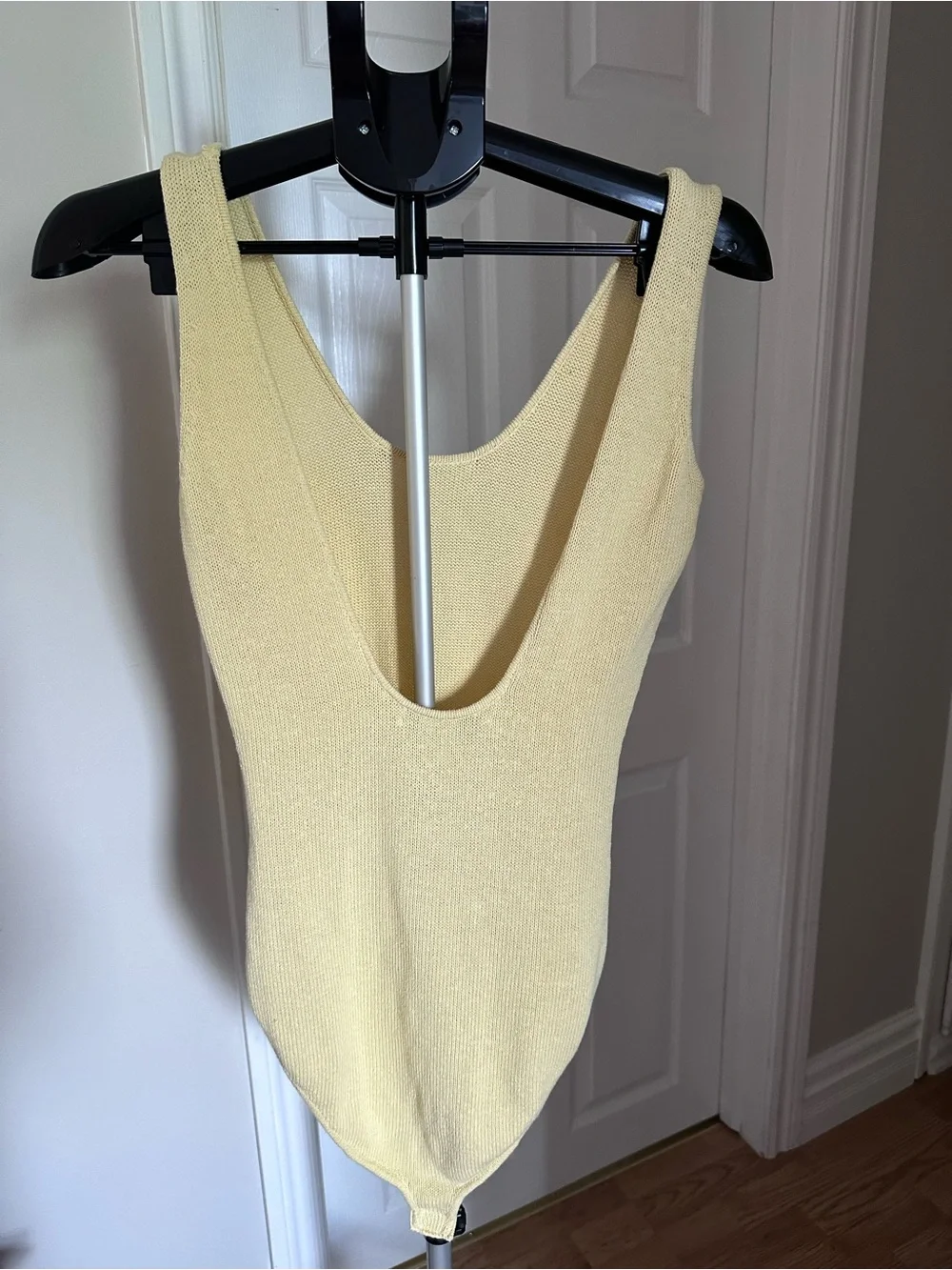 ZARA buttery yellow knit bodysuit size MED - Picture 5 of 9